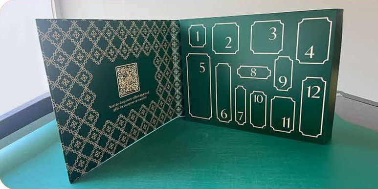 Printed set-up box with numbered compartments